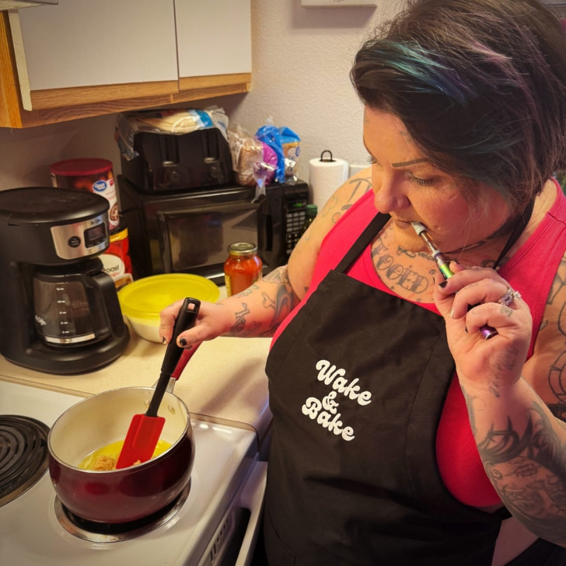 Wake and Bake - Embroidered Apron - Image 6