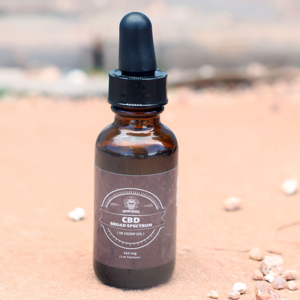 Broad Spectrum CBD in Hemp Oil (250mg) - Image 3